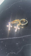Load and play video in Gallery viewer, Cross Earrings small - 18k Gold plated
